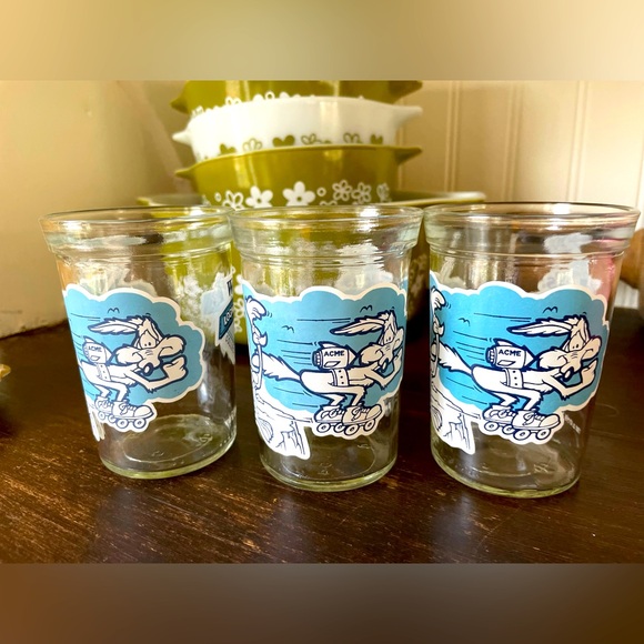 Vintage Other - Vintage 1994 Looney Tunes Welch‘s Jelly Glasses🍇❤️